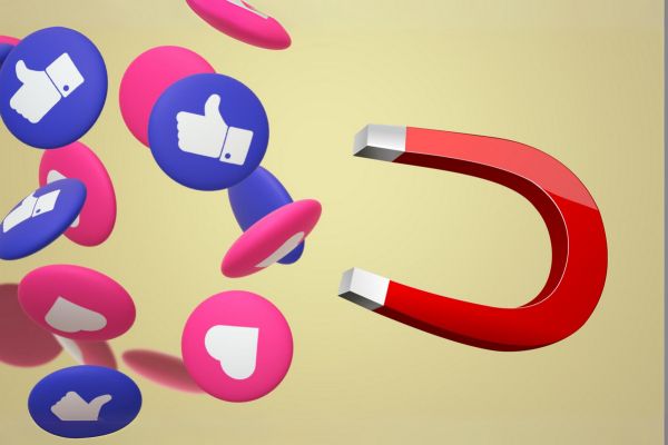 Rozdiel medzi Facebook Fan Page a Facebookovým profilom